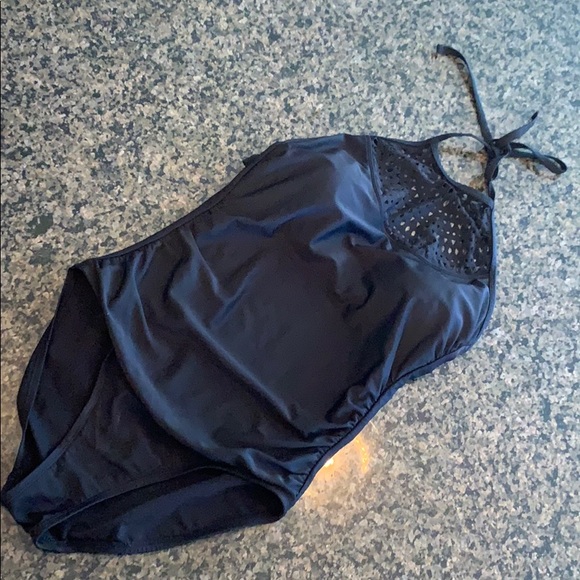 Merona Other - Merona black one piece swimsuit medium 👙